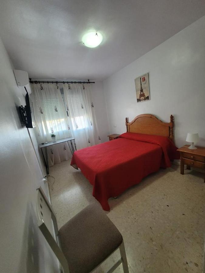 Hostal Mediterraneo 토레델마르 외부 사진