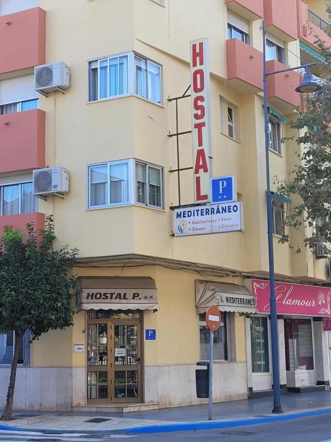 Hostal Mediterraneo 토레델마르 외부 사진