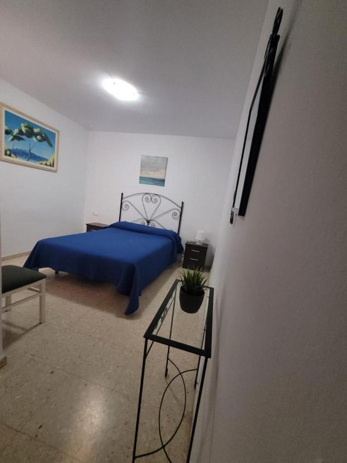 Hostal Mediterraneo 토레델마르 외부 사진