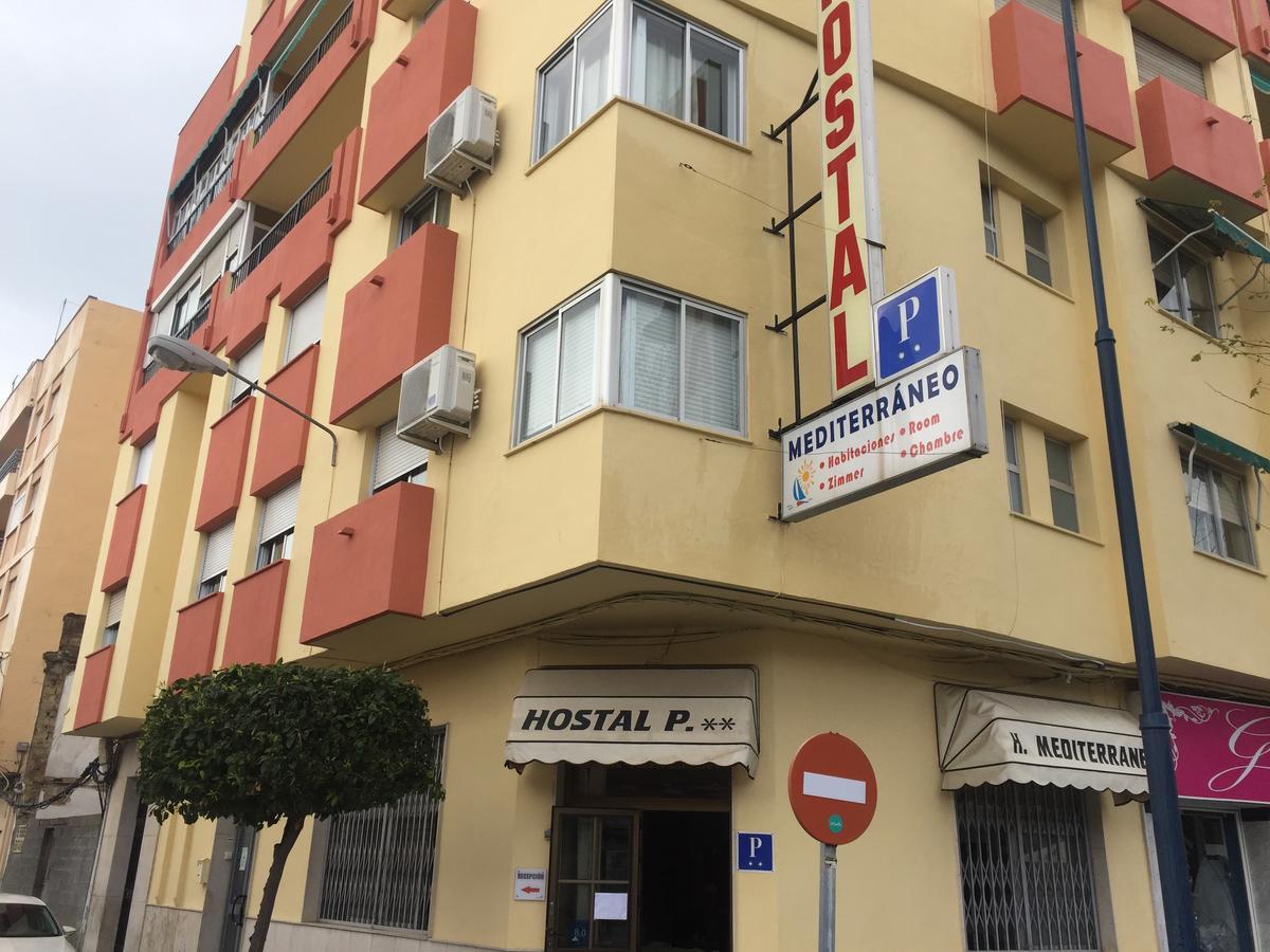 Hostal Mediterraneo 토레델마르 외부 사진