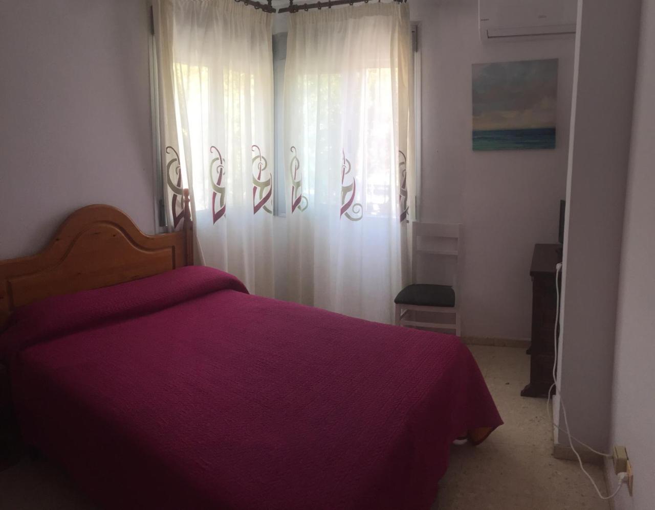 Hostal Mediterraneo 토레델마르 외부 사진