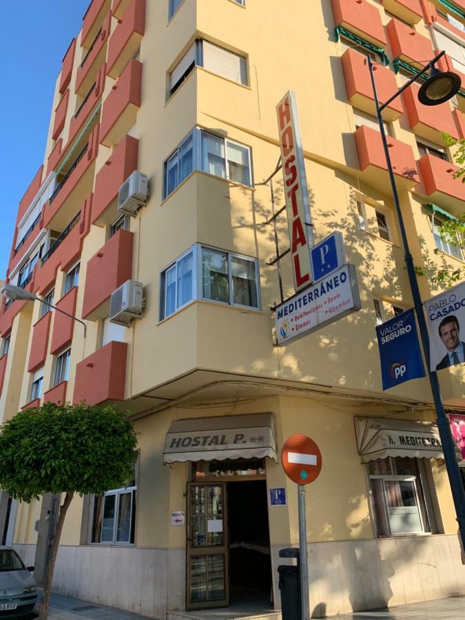 Hostal Mediterraneo 토레델마르 외부 사진